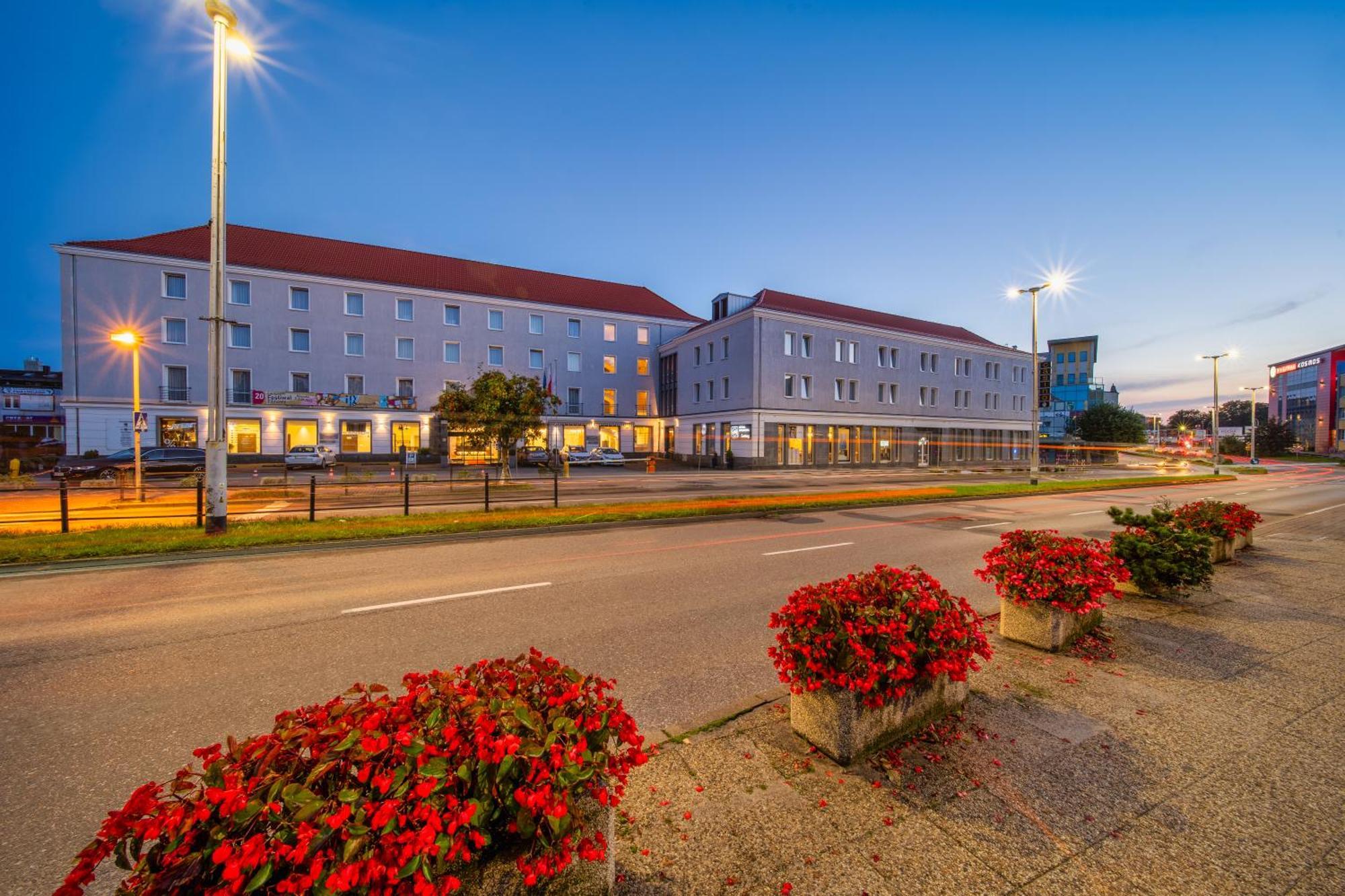 Hotel Gromada Arka Lux Koszalin Eksteriør billede