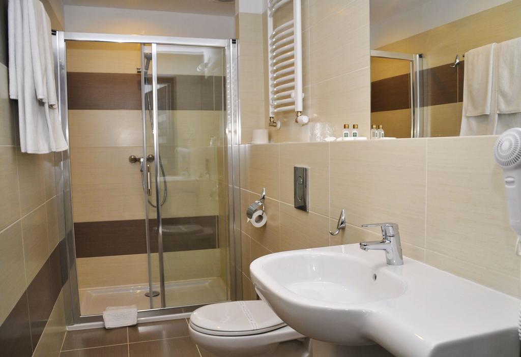Hotel Gromada Arka Lux Koszalin Eksteriør billede